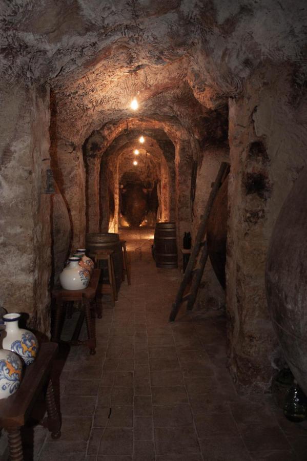 Casa Rural La Bodega, Ofrece Cata De Vino Gratis Horche Luaran gambar