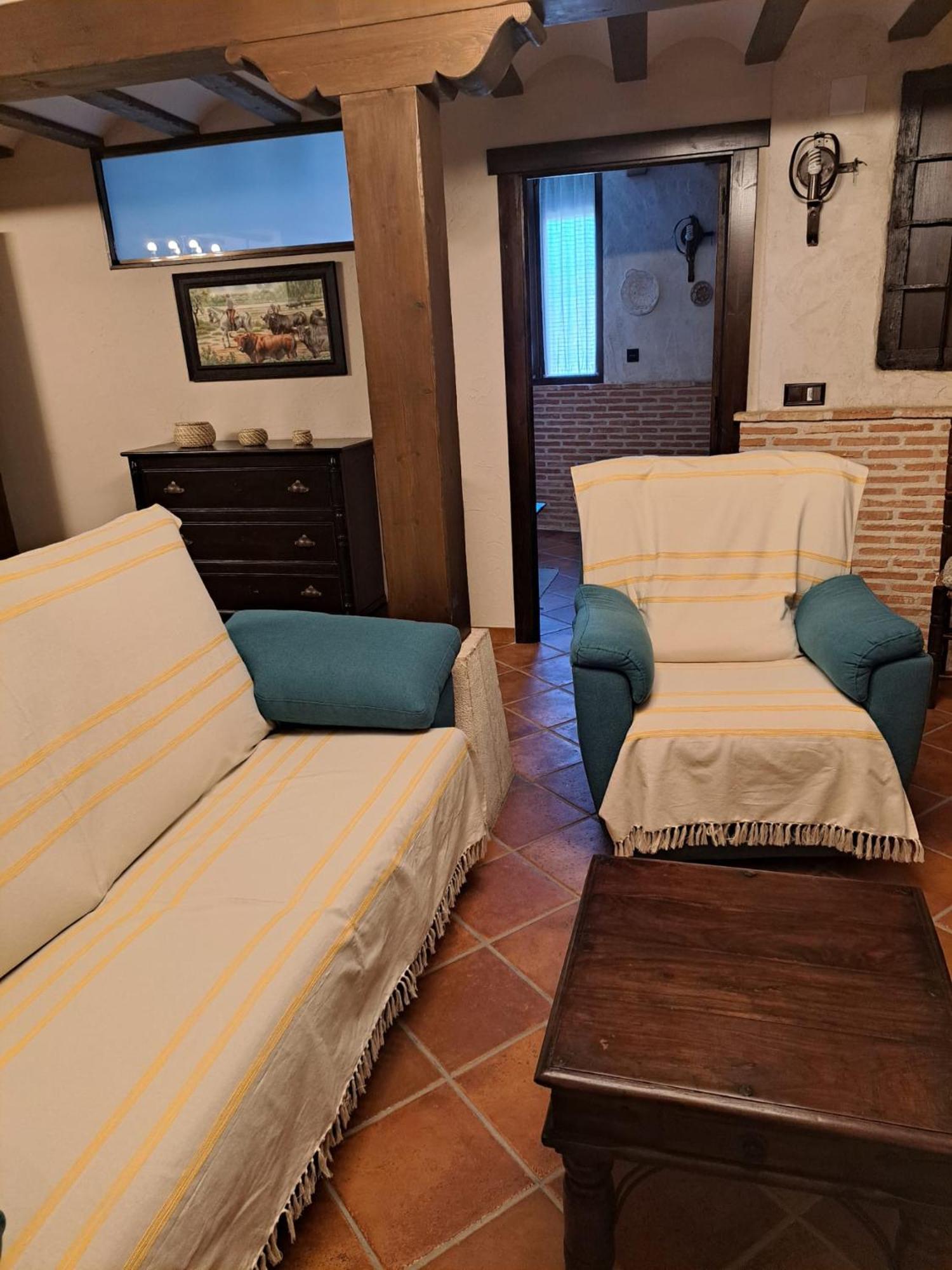 Casa Rural La Bodega, Ofrece Cata De Vino Gratis Horche Luaran gambar