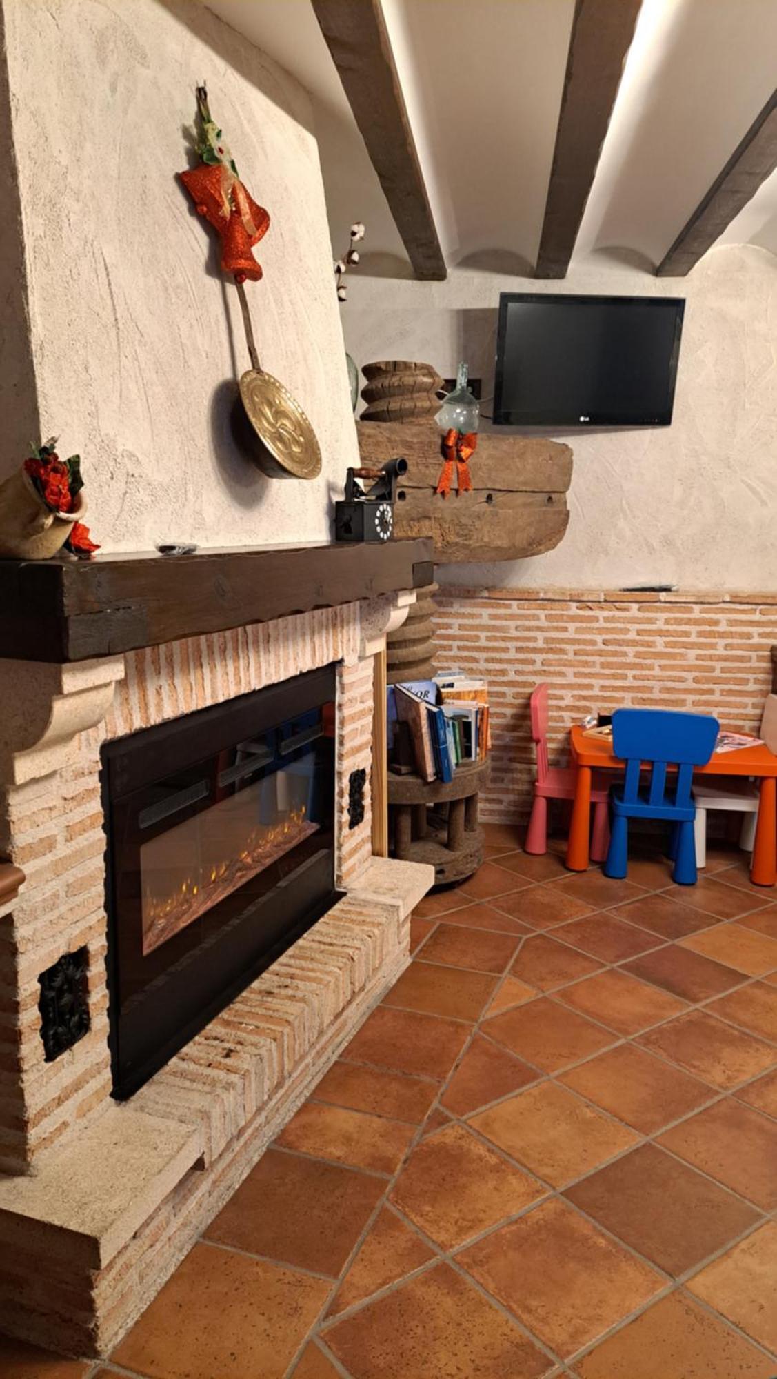 Casa Rural La Bodega, Ofrece Cata De Vino Gratis Horche Luaran gambar